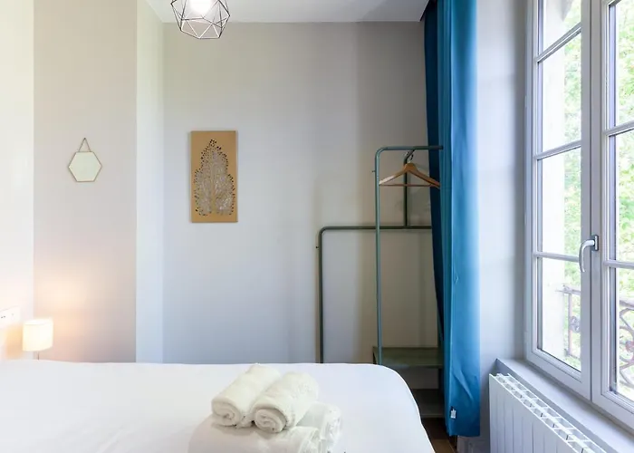 Ruby Apartment